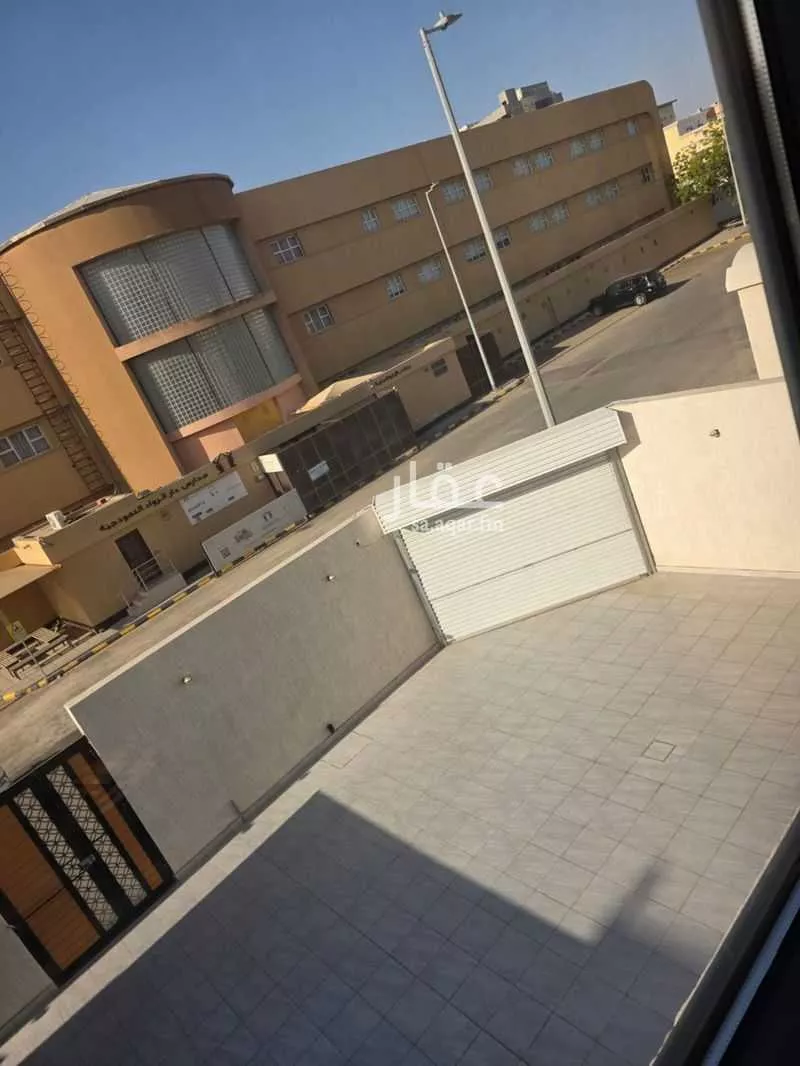 4 bedroom villa in Al Shati, Jeddah 8