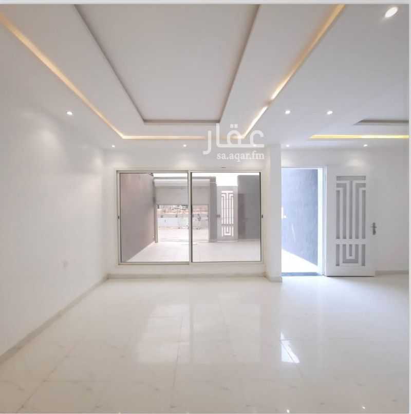 7 bedroom villa in Riyadh 9