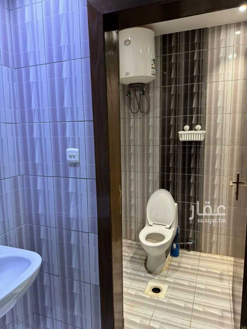 4 bedroom apartment in Al Rawabi, Riyadh 7