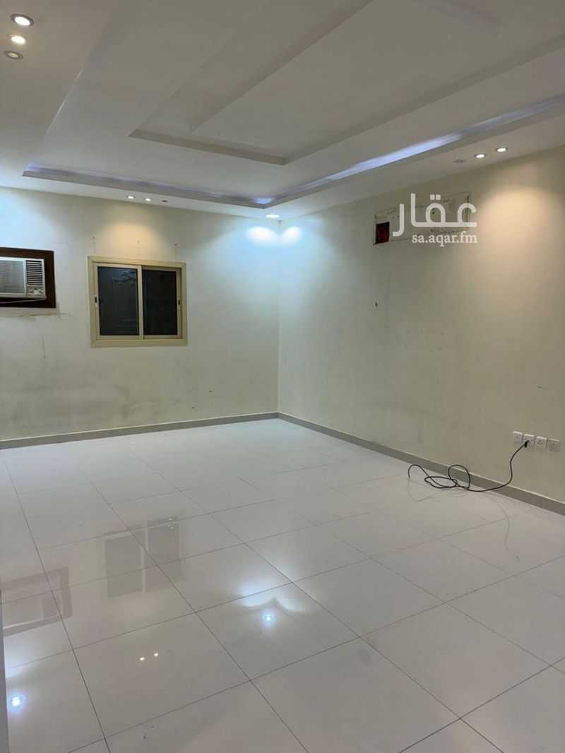 4 bedroom apartment in Al Rawabi, Riyadh 14