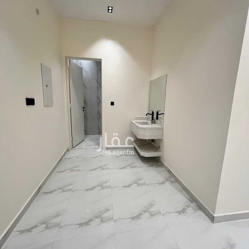 3 bedroom apartment in Dhahrat Namar, Riyadh 4