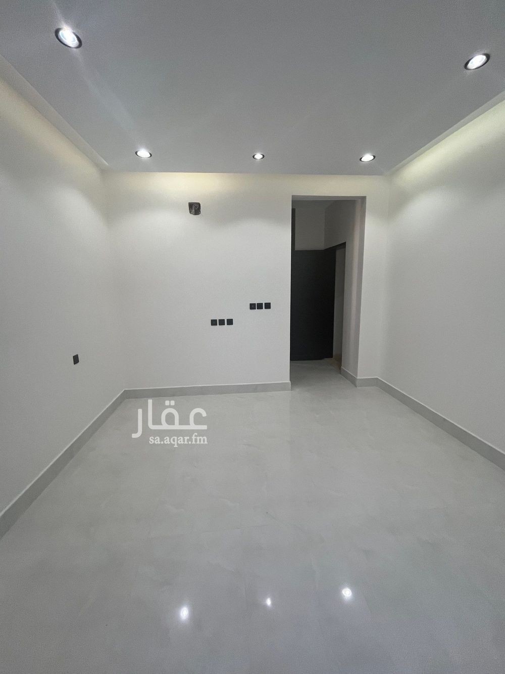 4 bedroom apartment in Al Janadriyah, Riyadh 9