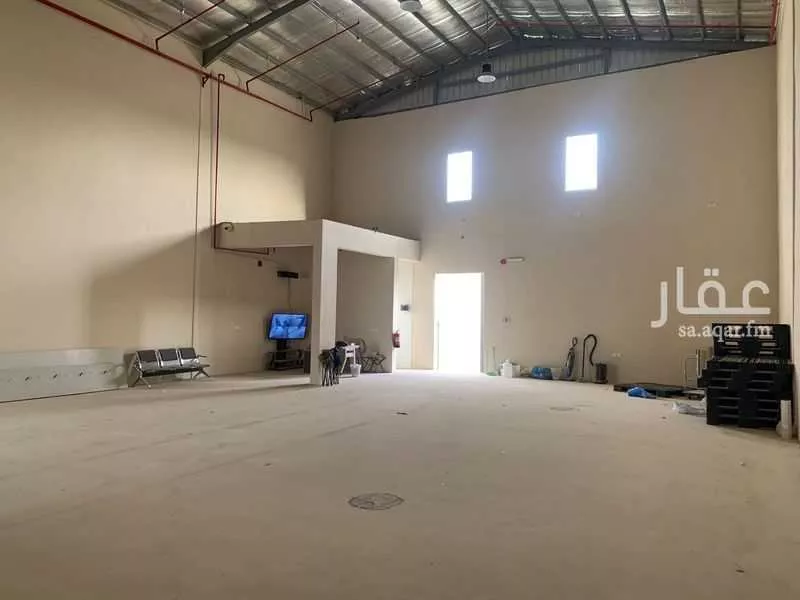 1 bedroom warehouse in Al Misfat, Riyadh 8