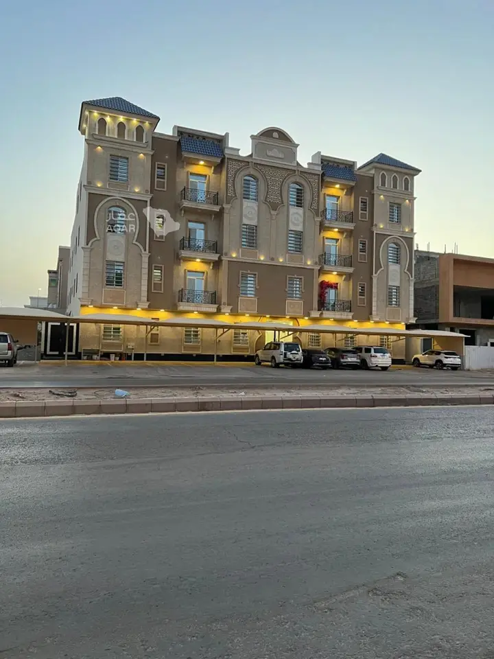 4 bedroom apartment in Qurtubah, Riyadh