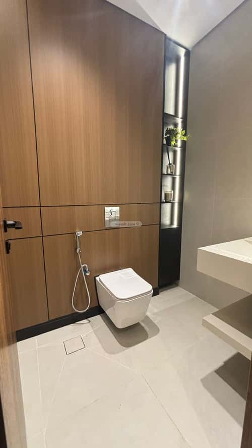 3 bedroom apartment in Ayn Al Khayf, Madinah 4