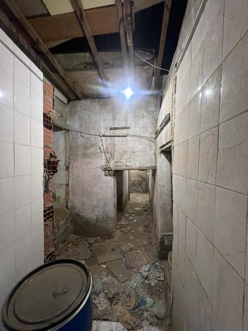 shop in Al Balad, Jeddah 9