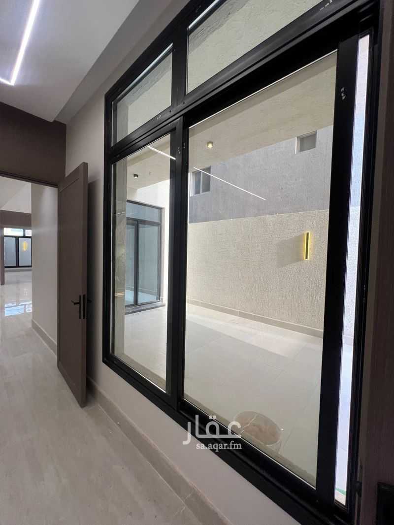 4 bedroom villa in Al Buhairah, Eastern Province 8