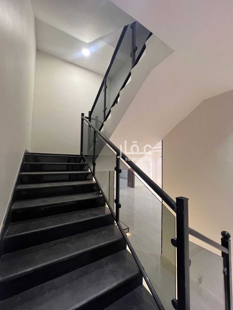 4 bedroom villa in Al Buhairah, Eastern Province 15