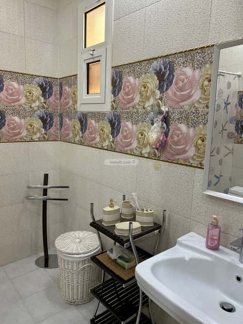 3 bedroom apartment in Al Qairawan 3