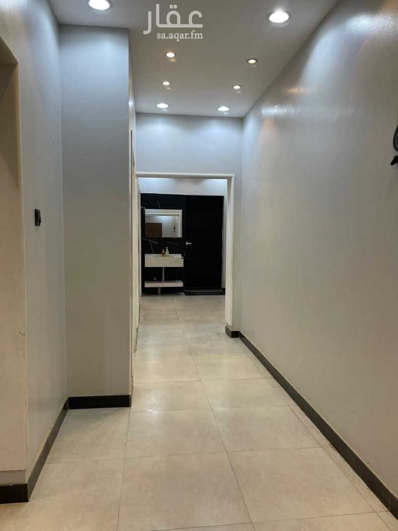 2 bedroom apartment in Riyadh 6