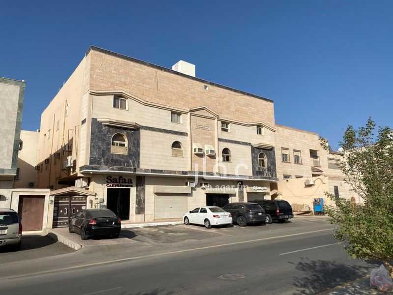 25 bedroom building in Mudhainib, Madinah