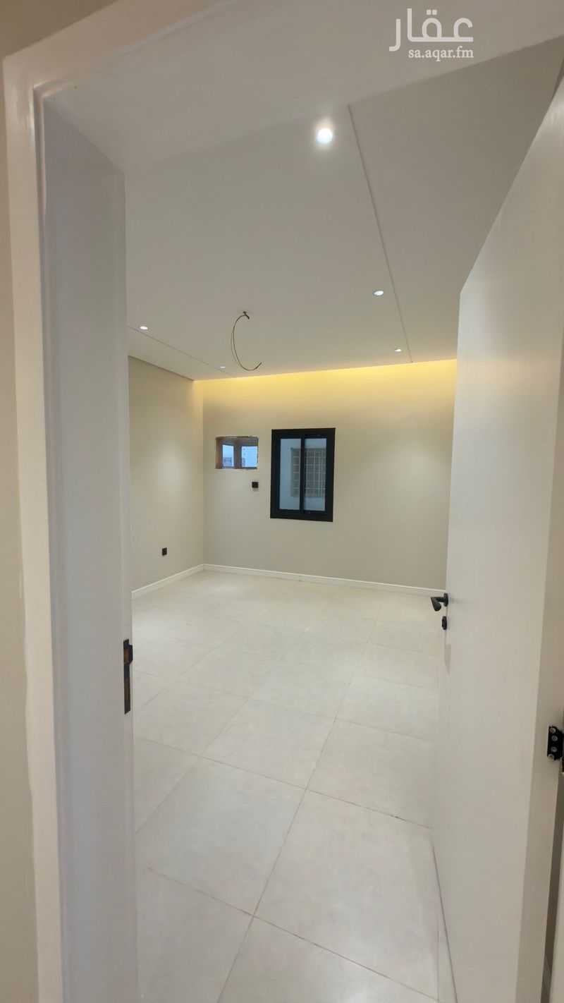 5 bedroom apartment in Abruq Ar Rughamah, Jeddah 2