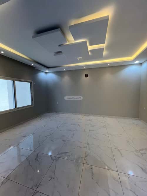 5 bedroom villa in Al Amwaj 10