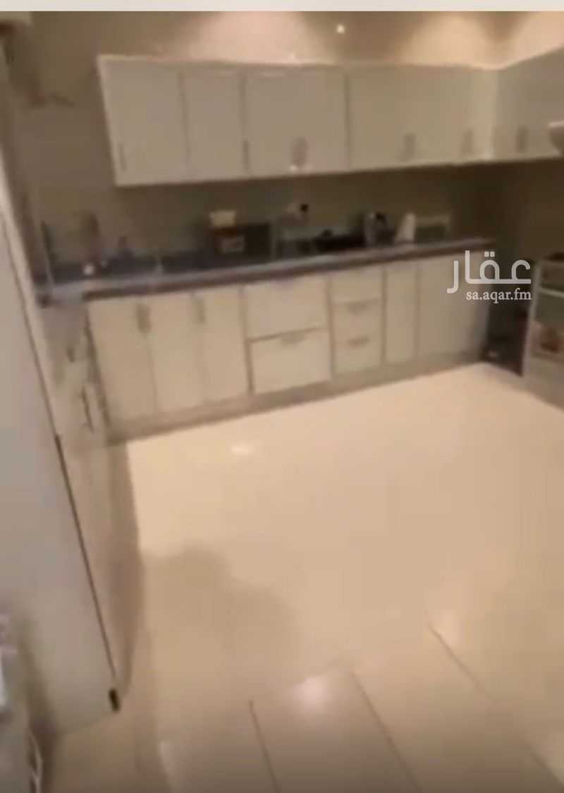 4 bedroom apartment in Riyadh 11