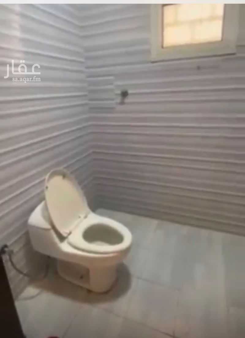 4 bedroom apartment in Riyadh 12