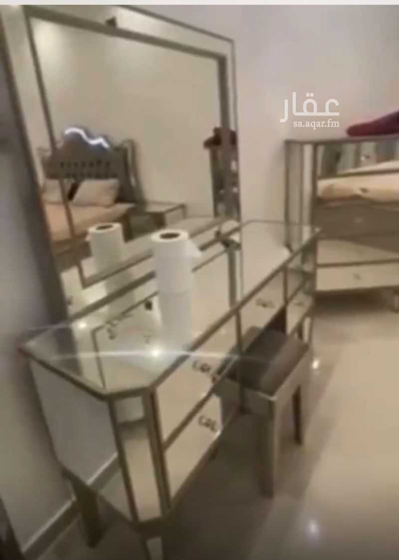 4 bedroom apartment in Riyadh 16