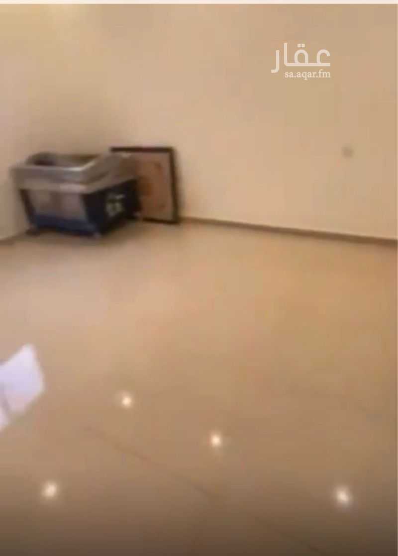 4 bedroom apartment in Riyadh 4