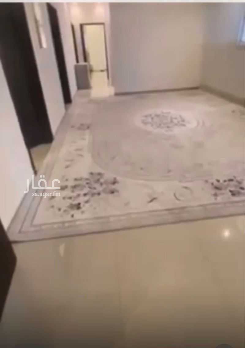4 bedroom apartment in Riyadh 10