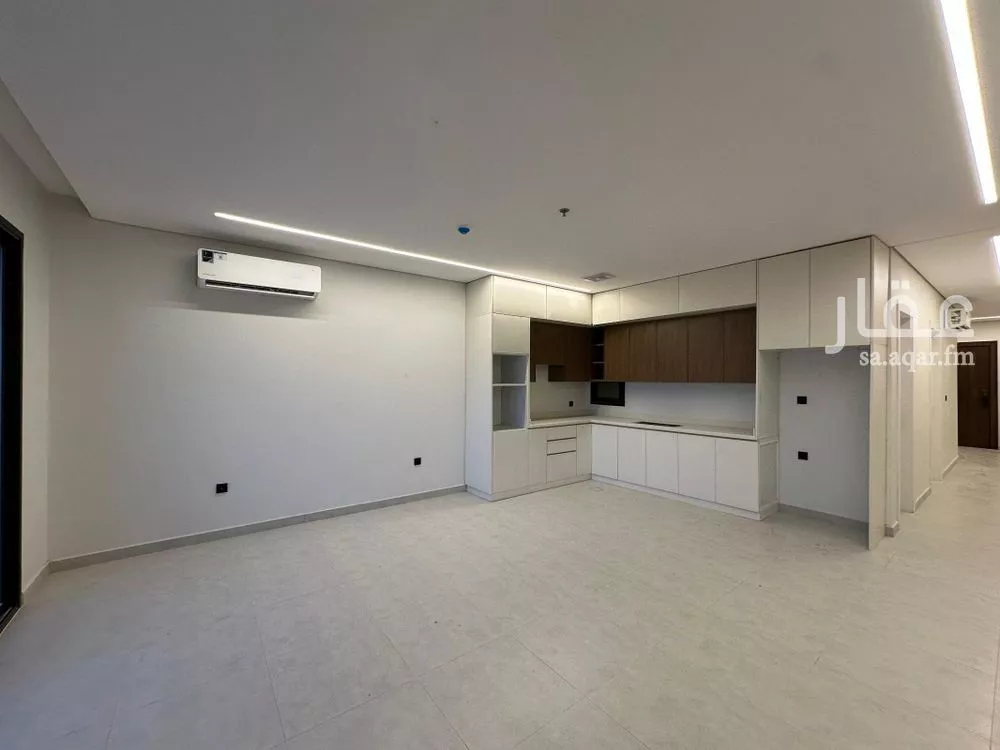 4 bedroom apartment in Al Bahr, Eastern Province 19