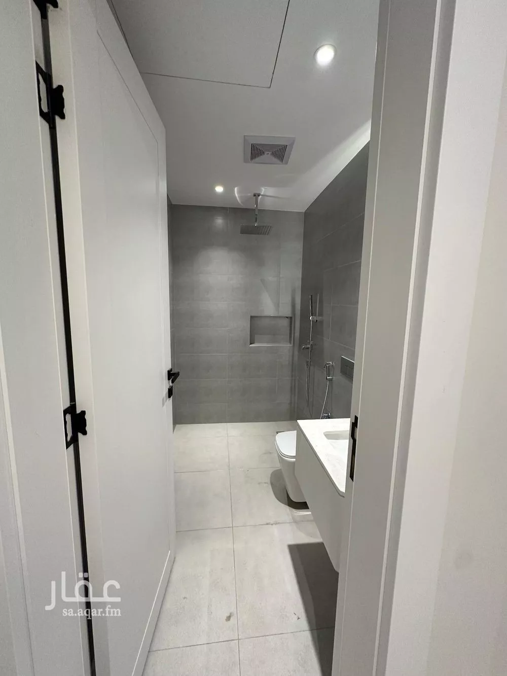 4 bedroom apartment in Al Bahr, Eastern Province 20