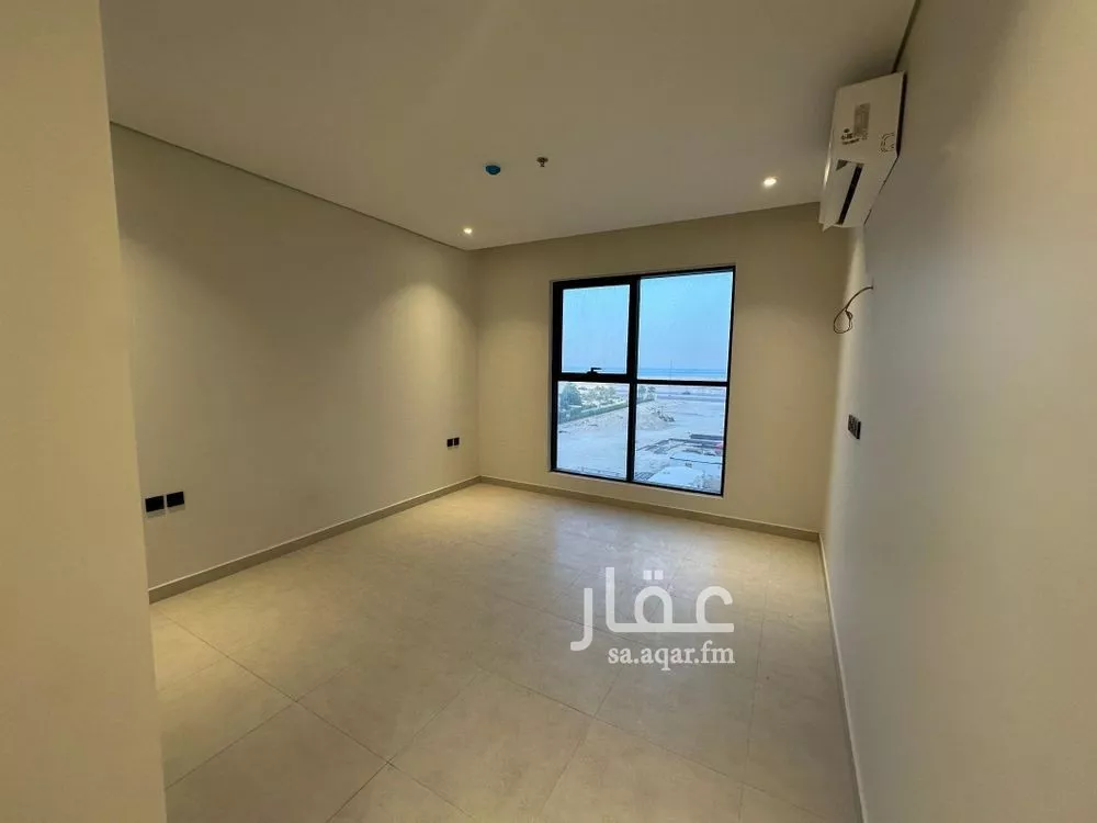 4 bedroom apartment in Al Bahr, Eastern Province 8