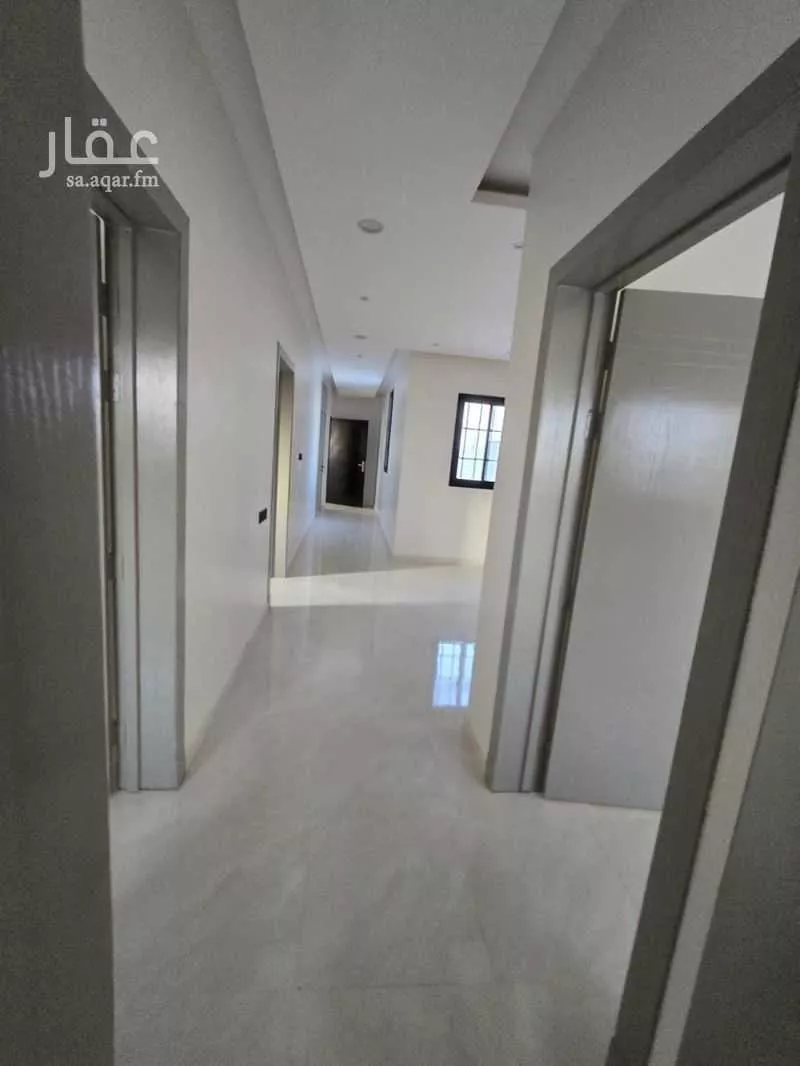 4 bedroom apartment in Riyadh 12