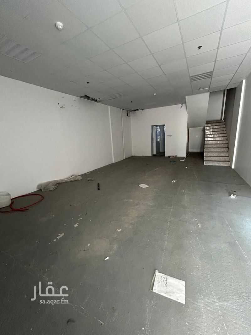 shop in Ibn Sina, Eastern Province 7
