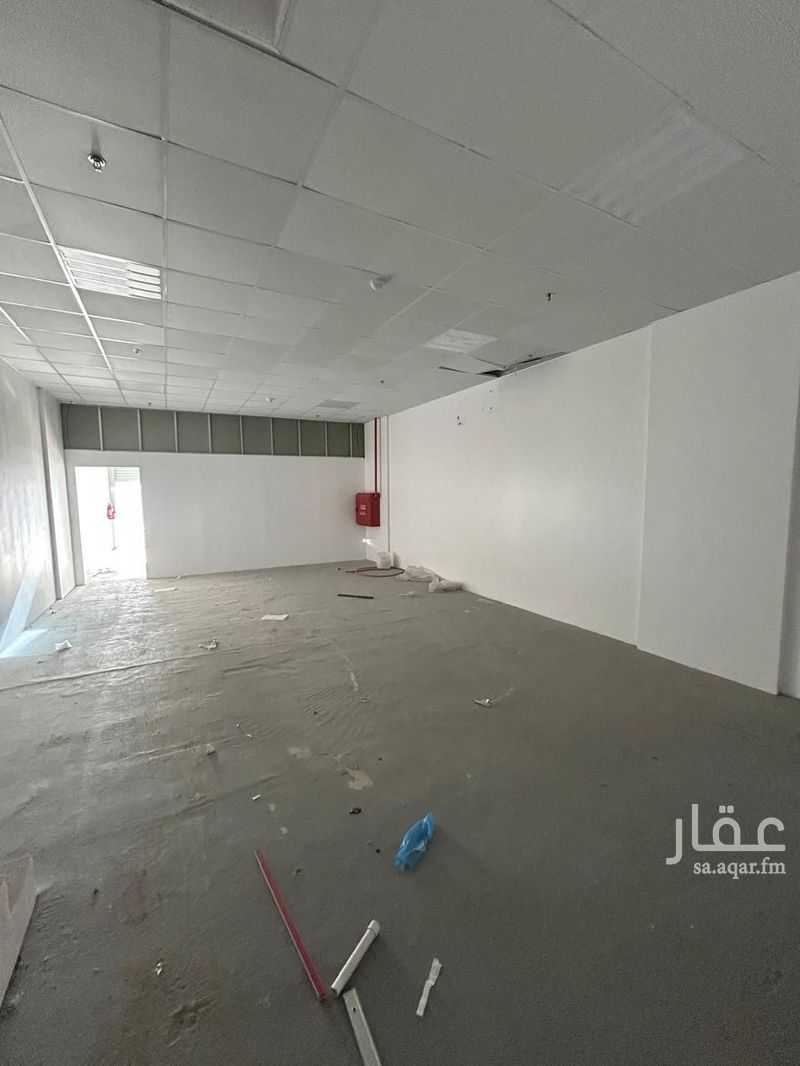 shop in Ibn Sina, Eastern Province 3