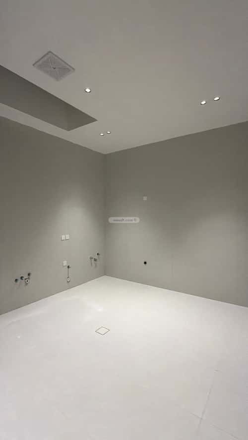 6 bedroom villa in As Sawari 1