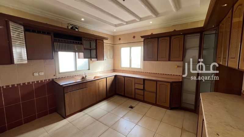 9 bedroom villa in Jeddah 13