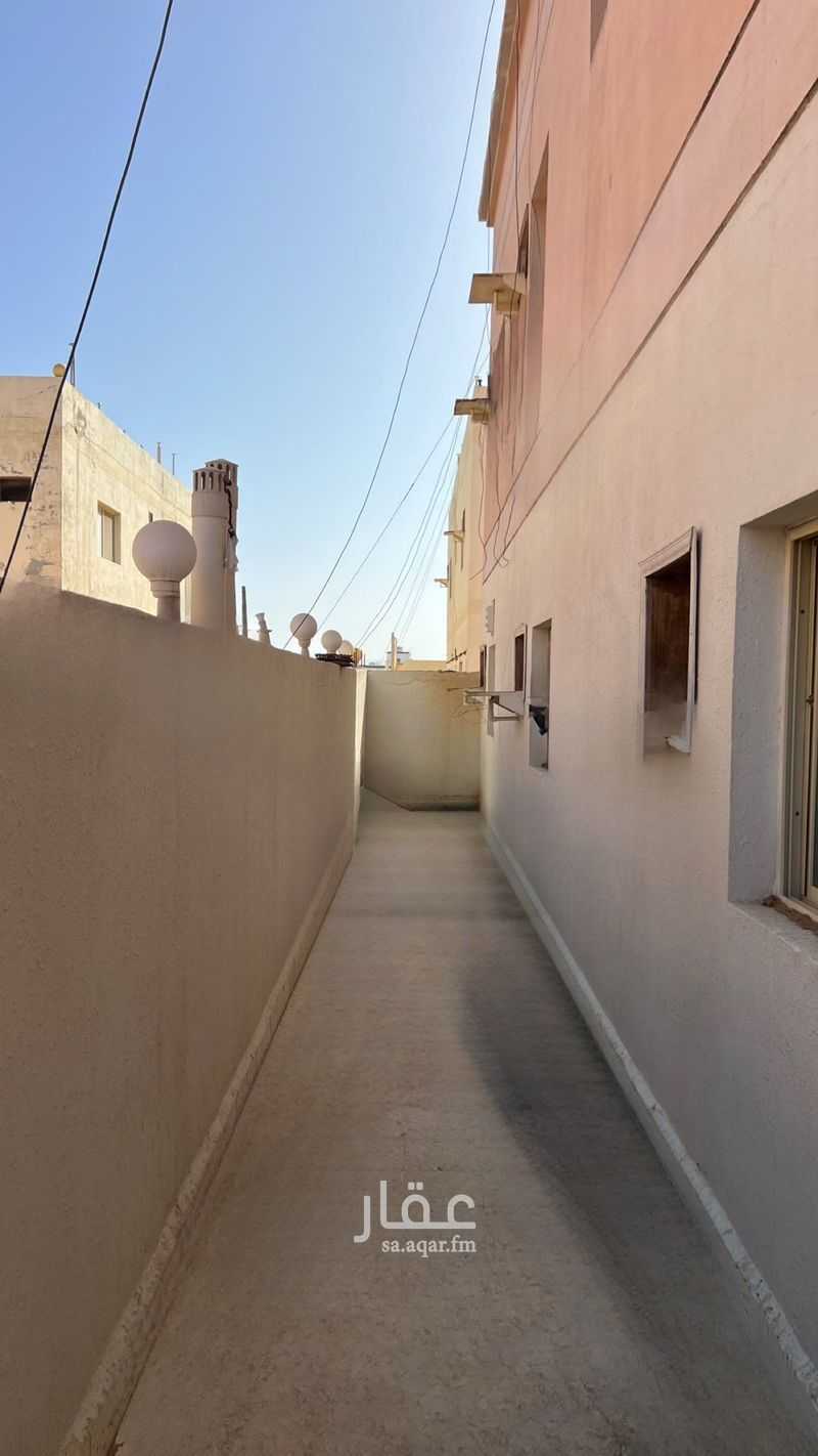 9 bedroom villa in Jeddah 9