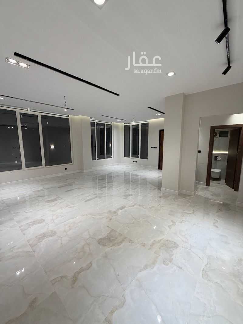 5 bedroom villa in Al Amwaj, Jeddah 9