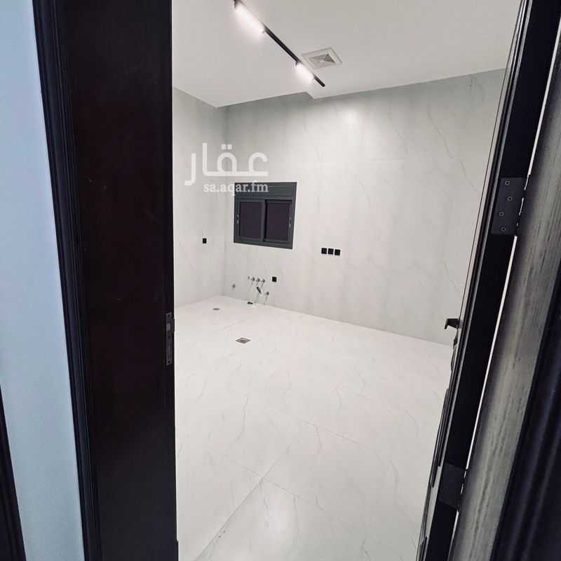 8 bedroom villa in Al Nahda, Jeddah 16