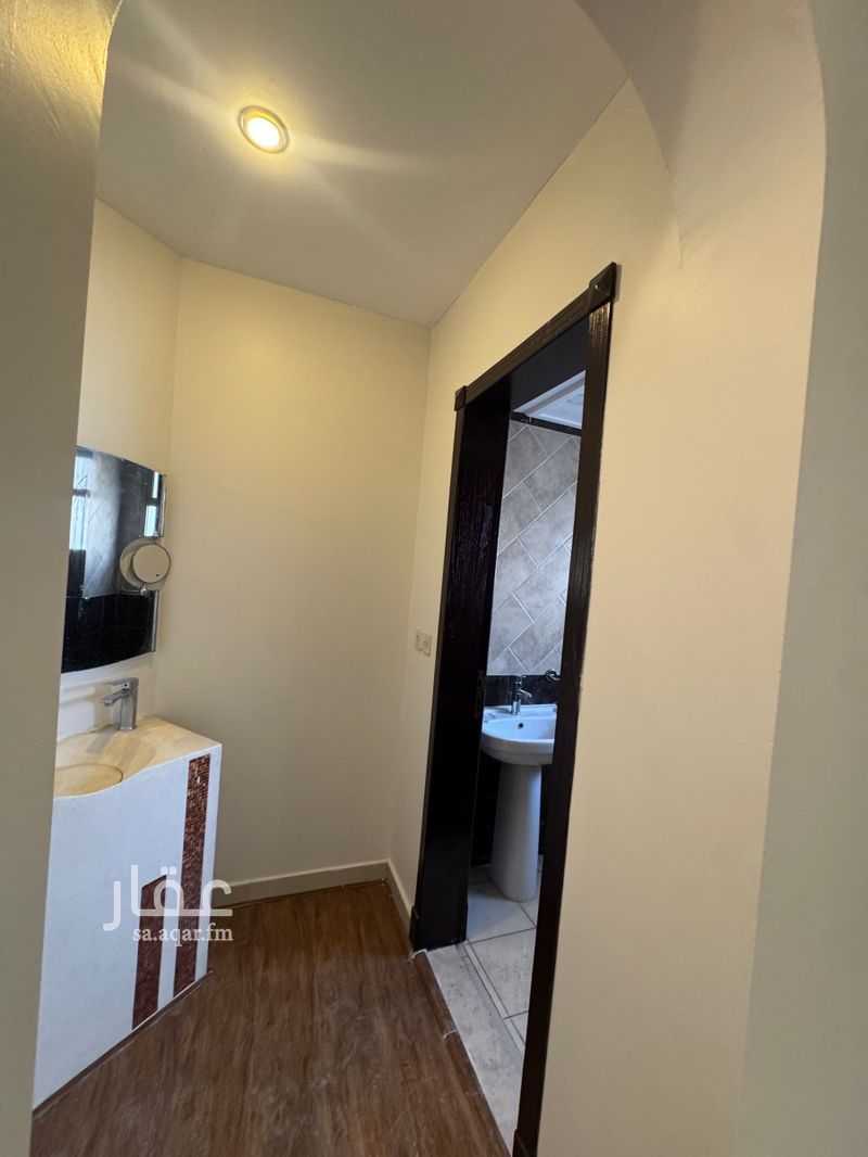 3 bedroom apartment in Hajar, Eastern Province 16