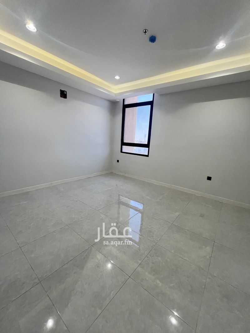 5 bedroom apartment in Khuzam, Riyadh 8