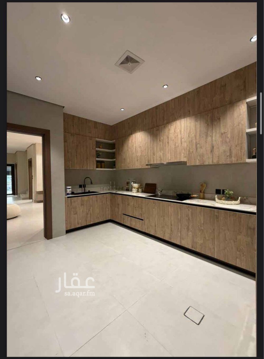 6 bedroom villa in Eastern Province 9