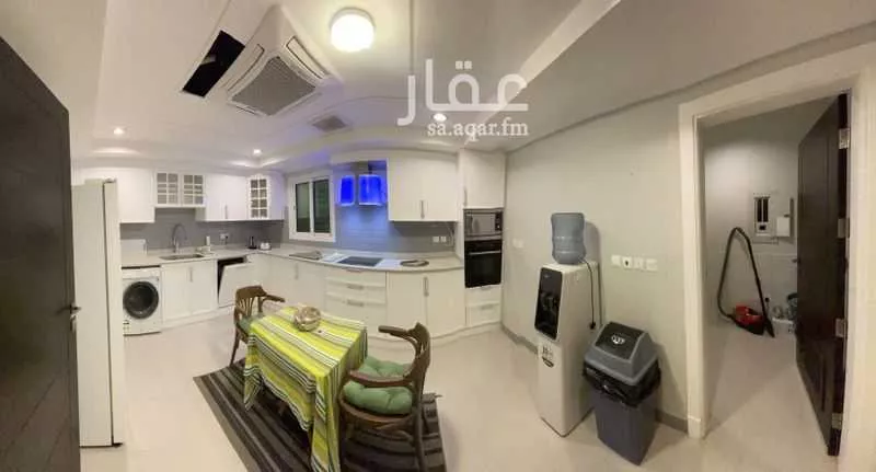 4 bedroom apartment in Riyadh 6