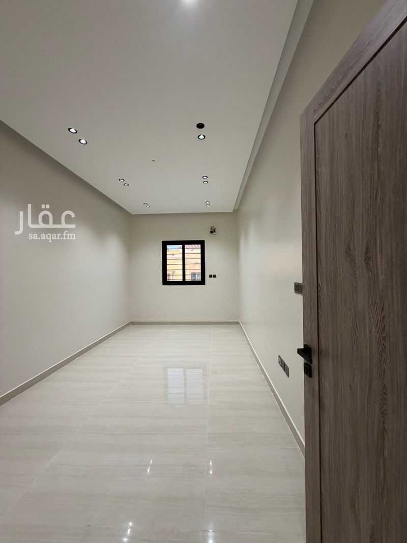 6 bedroom villa in Uhud, Eastern Province 22