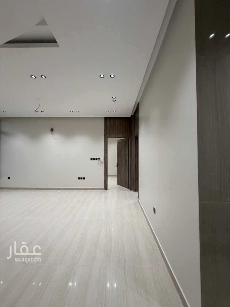 6 bedroom villa in Uhud, Eastern Province 10
