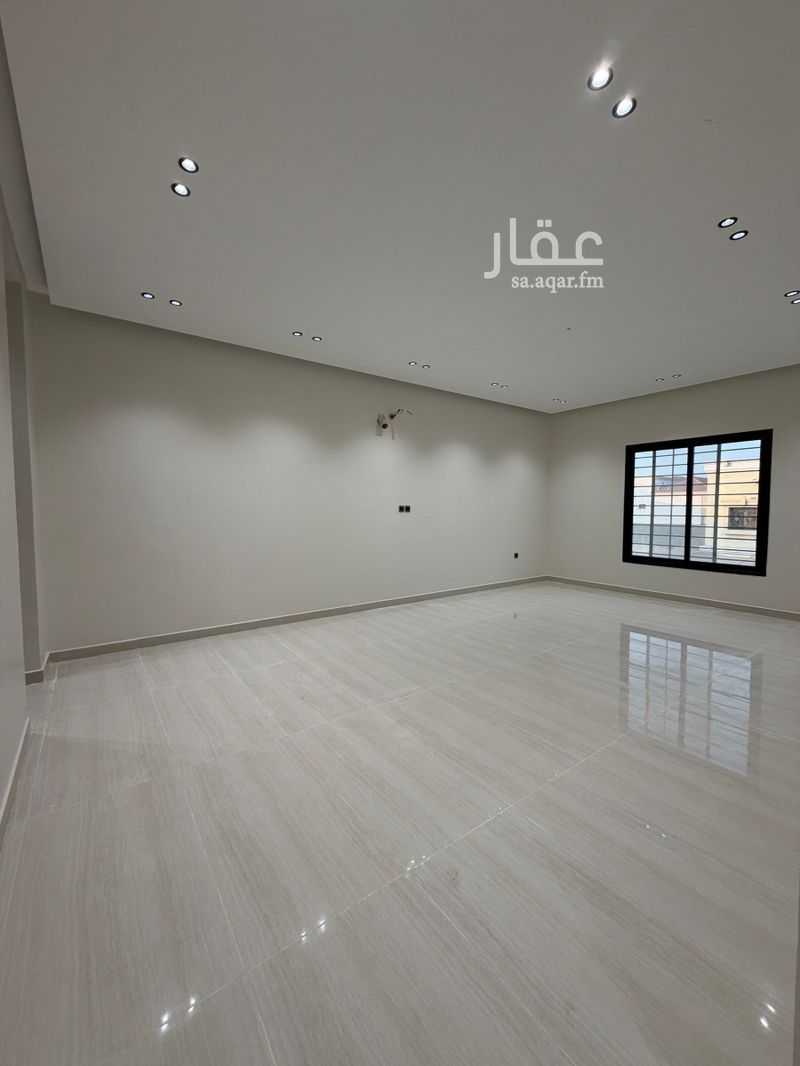 6 bedroom villa in Uhud, Eastern Province 25