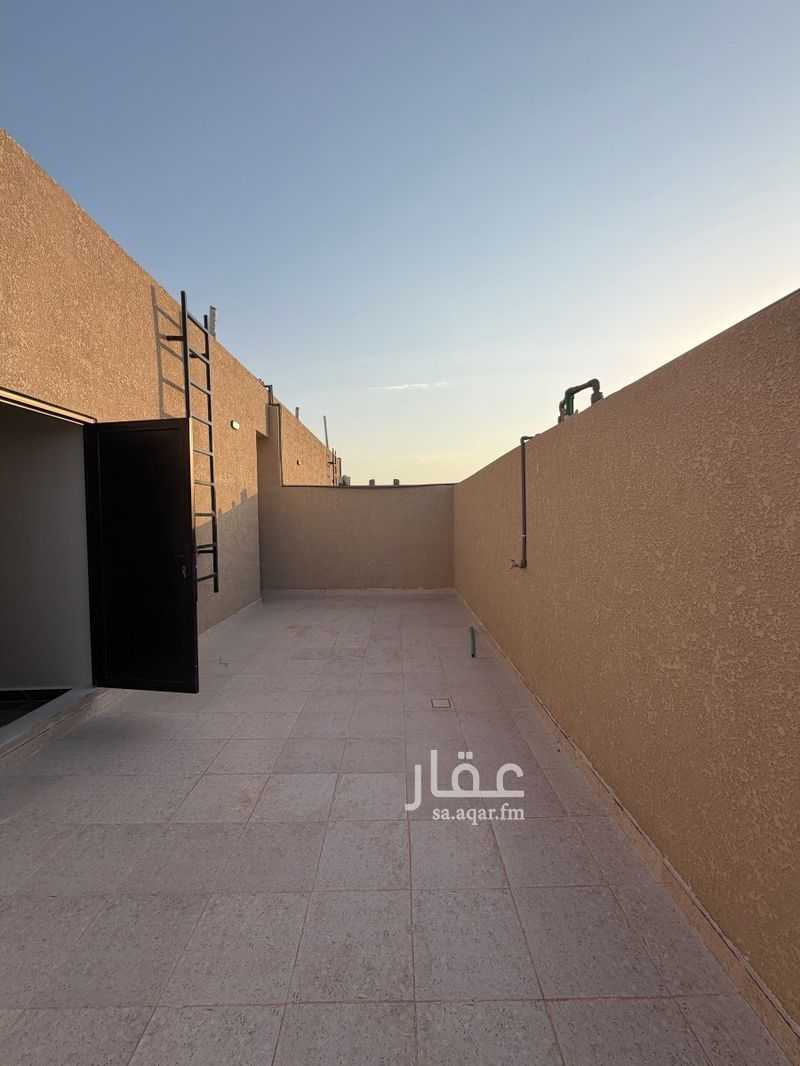 6 bedroom villa in Uhud, Eastern Province 7