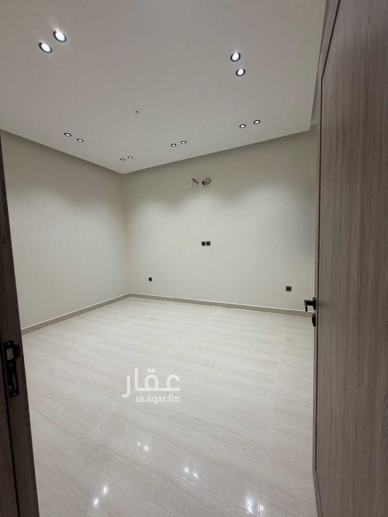 6 bedroom villa in Uhud, Eastern Province 18