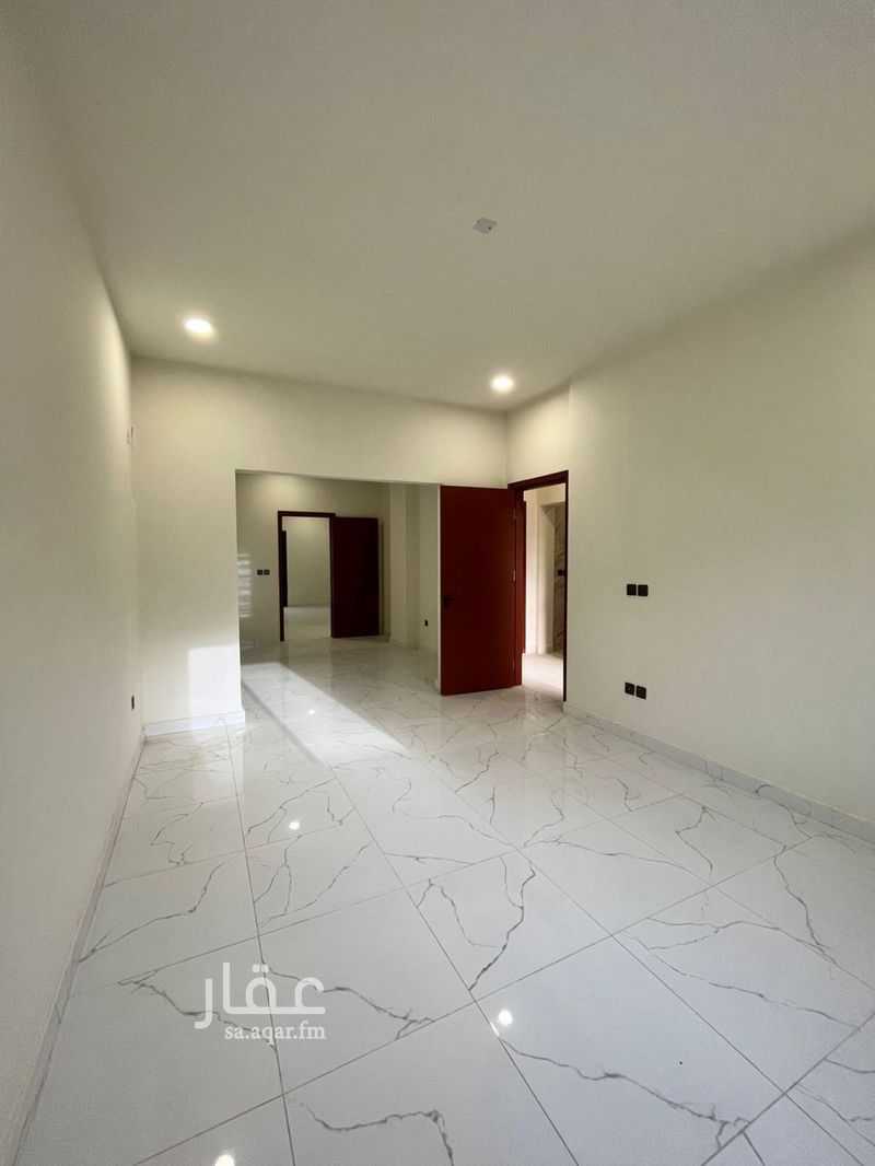 5 bedroom villa in Al Iskan Ash Shamali, Eastern Province 9
