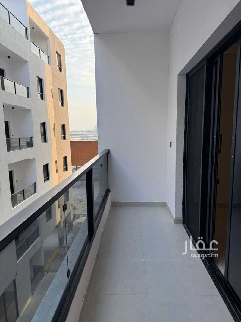 3 bedroom apartment in Al Bahr, Eastern Province 7