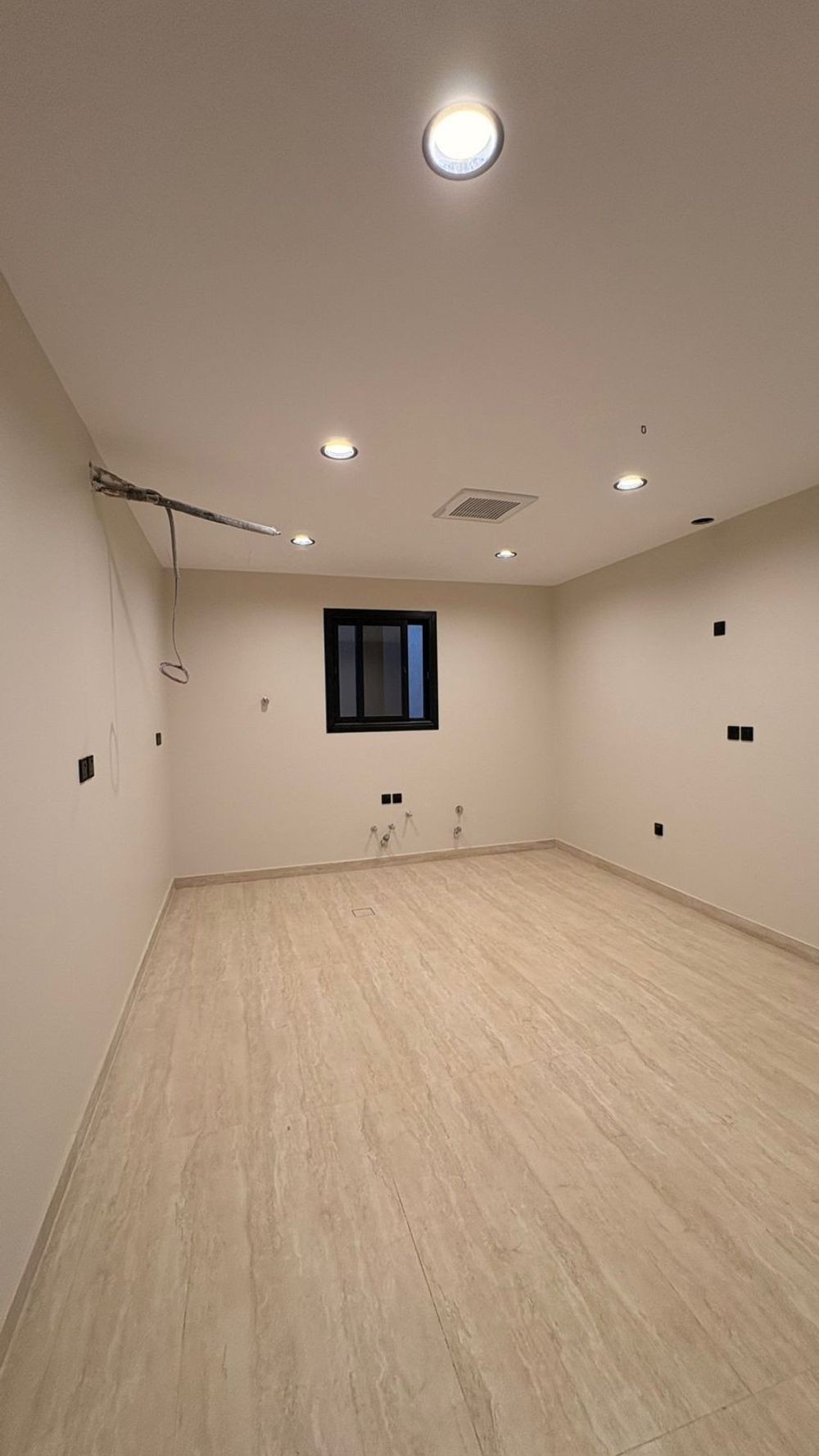 5 bedroom building in Shawran, Madinah 4