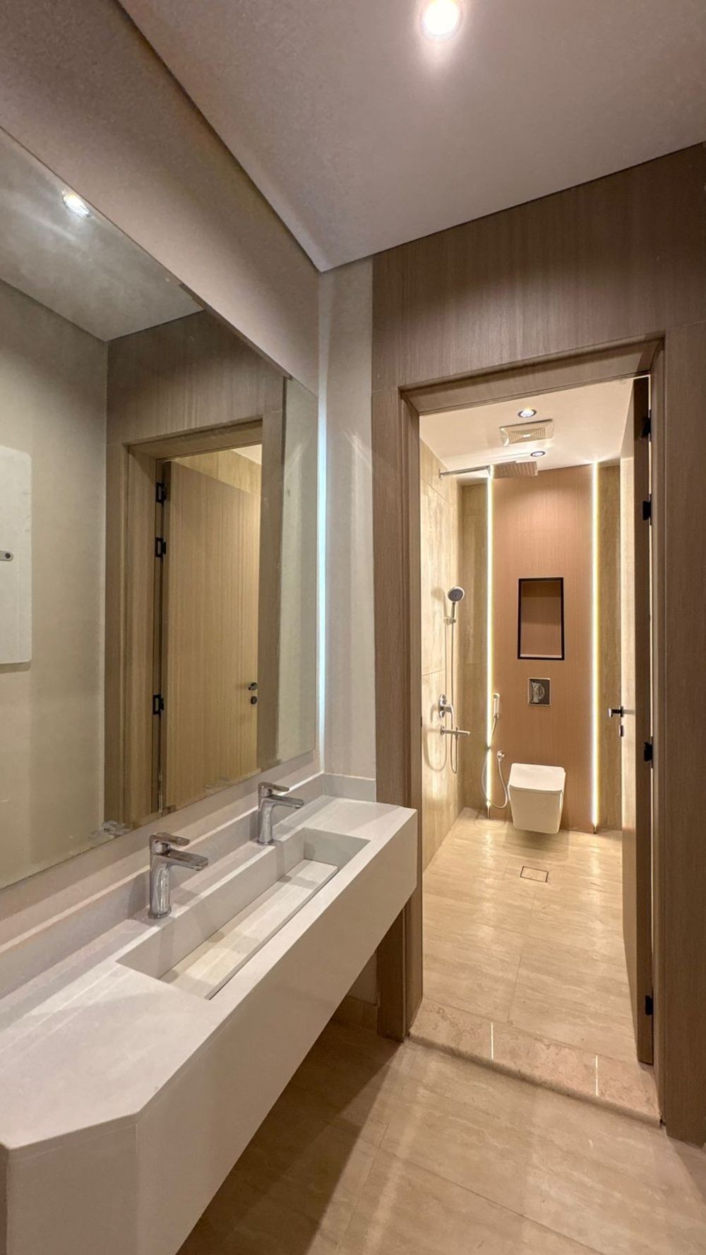 5 bedroom building in Shawran, Madinah 12