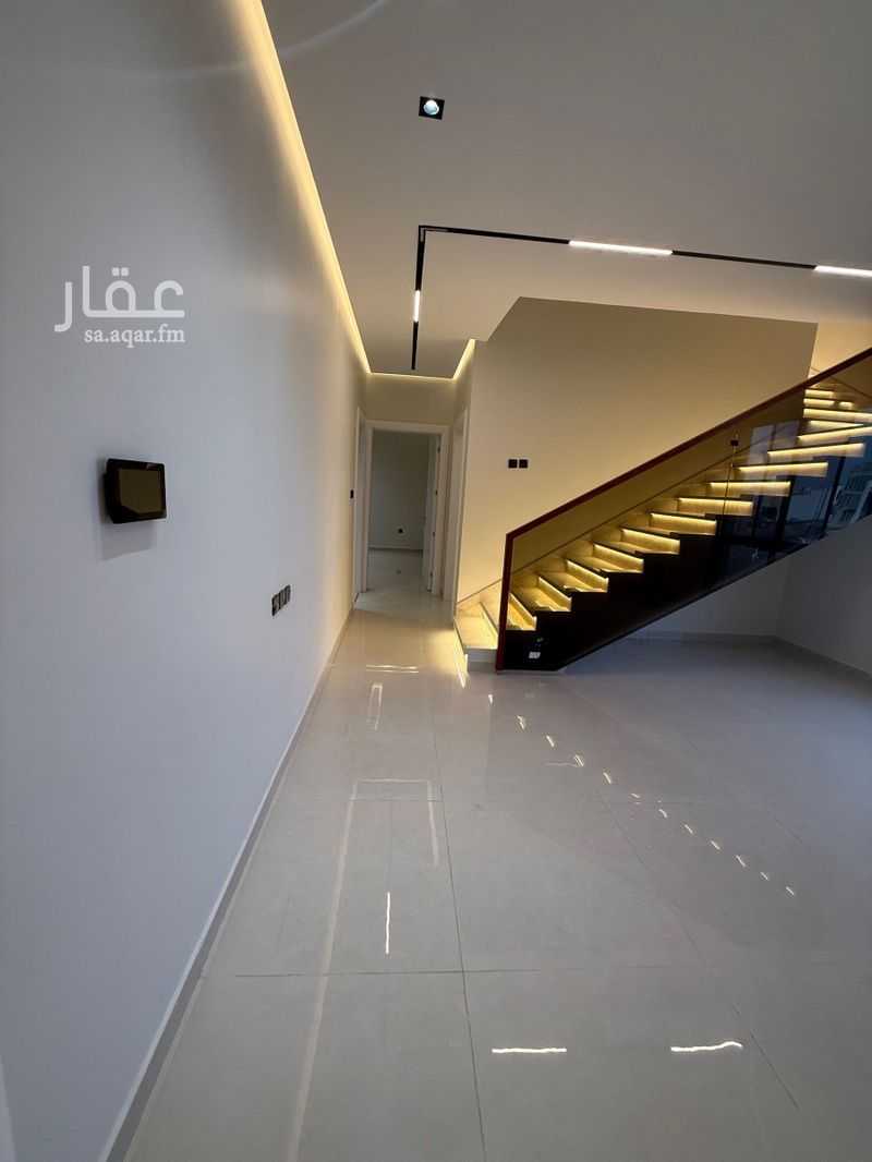 4 bedroom apartment in Shawran, Madinah 6