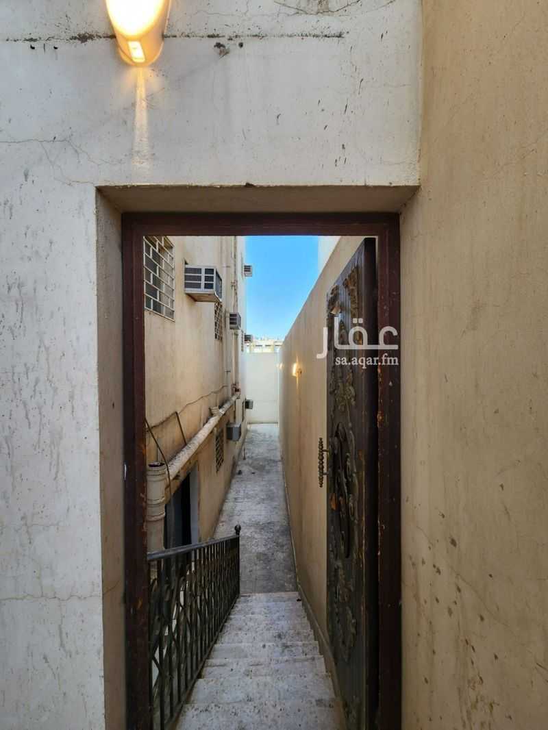 4 bedroom apartment in Al Areedh, Madinah 10