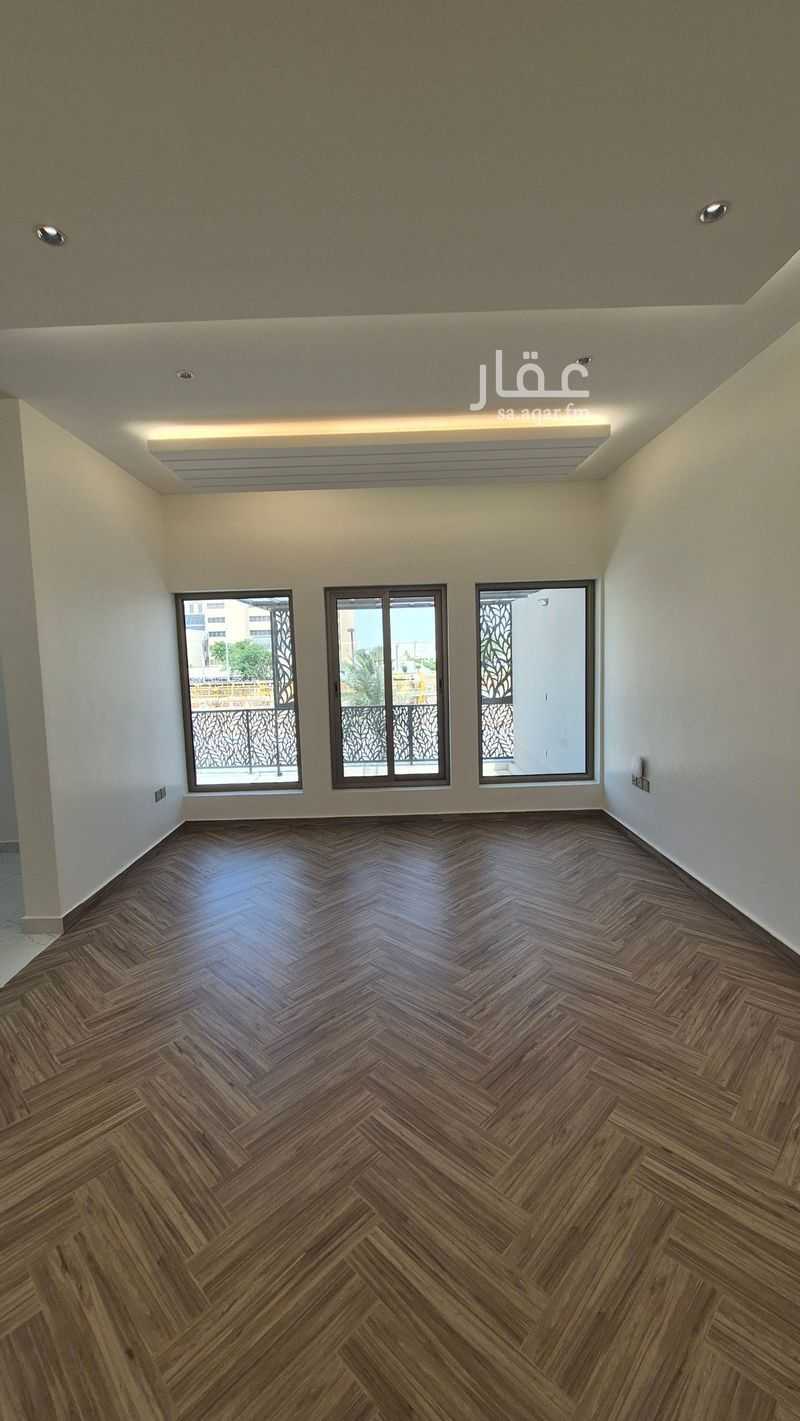 6 bedroom villa in Al Qashlah, Eastern Province 24