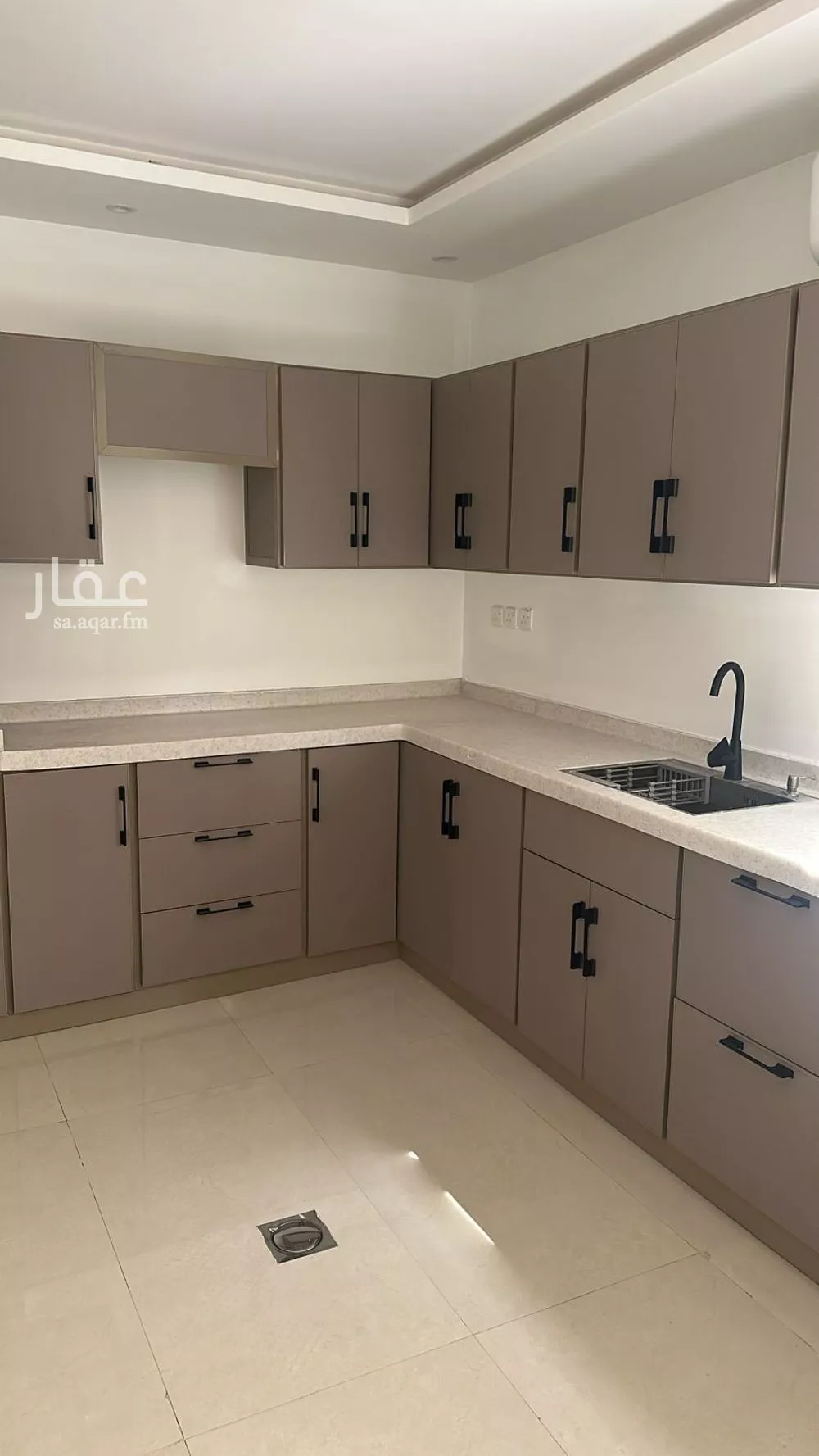 3 bedroom apartment in Al Malqa 6